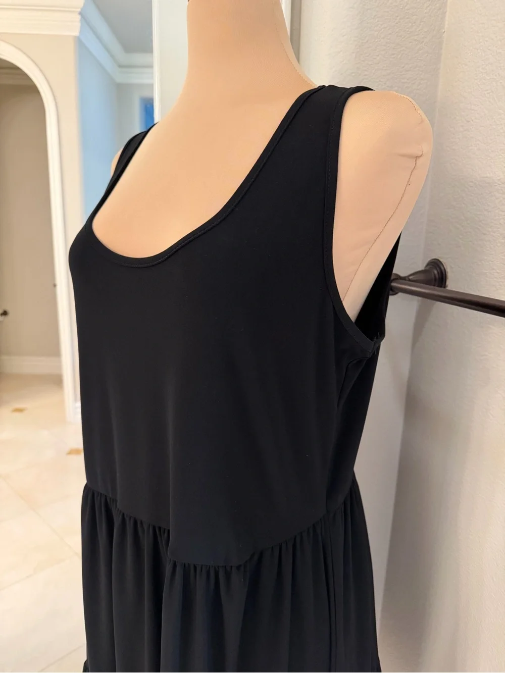 Tash + Sophie Black Tiered Mini Dress Sleeveless Stretch NWOT Large